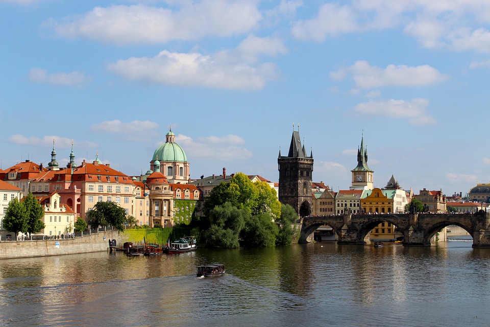 PRAGA 1